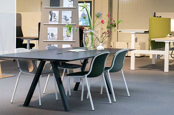 Showroom kantoormeubilair Showroom kantoormeubilair